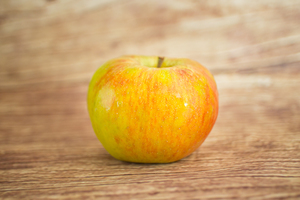 Pomme Topaz  BIO